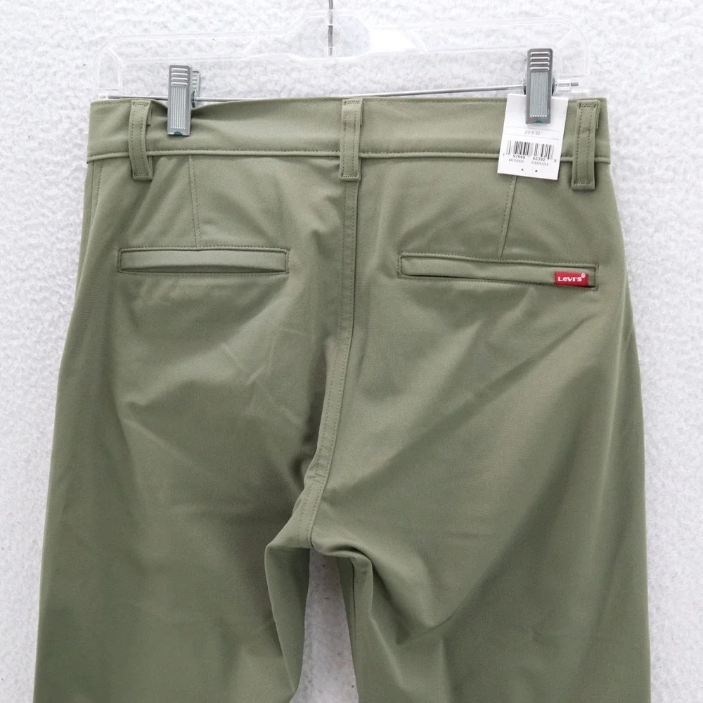 Levis levis pants